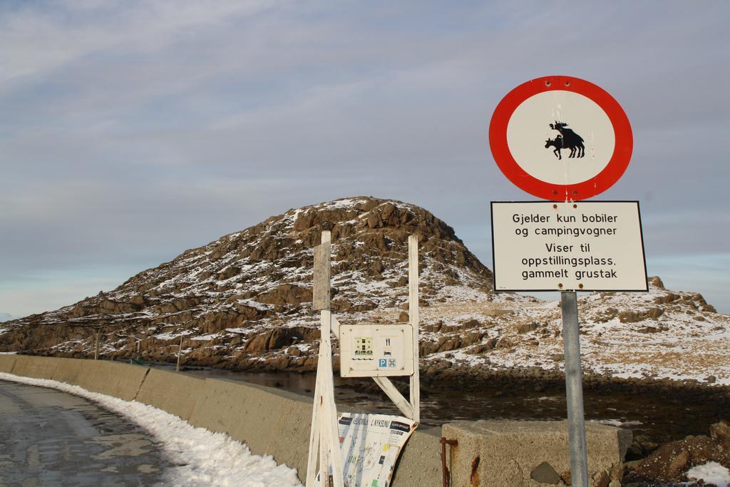 Holmvik Brygge Nyksund Hotel Ngoại thất bức ảnh